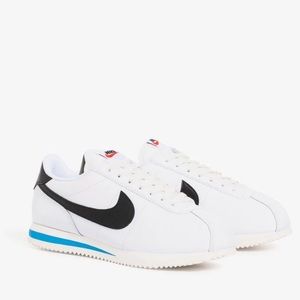 Nike Cortez / Size 9.5 / Brand New - everything original included